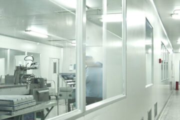 Antimicrobial Aluminum Lightbox Channels for Hospital and Cleanroom Signage